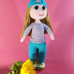 Muñeca adolescente rubia de 30cm